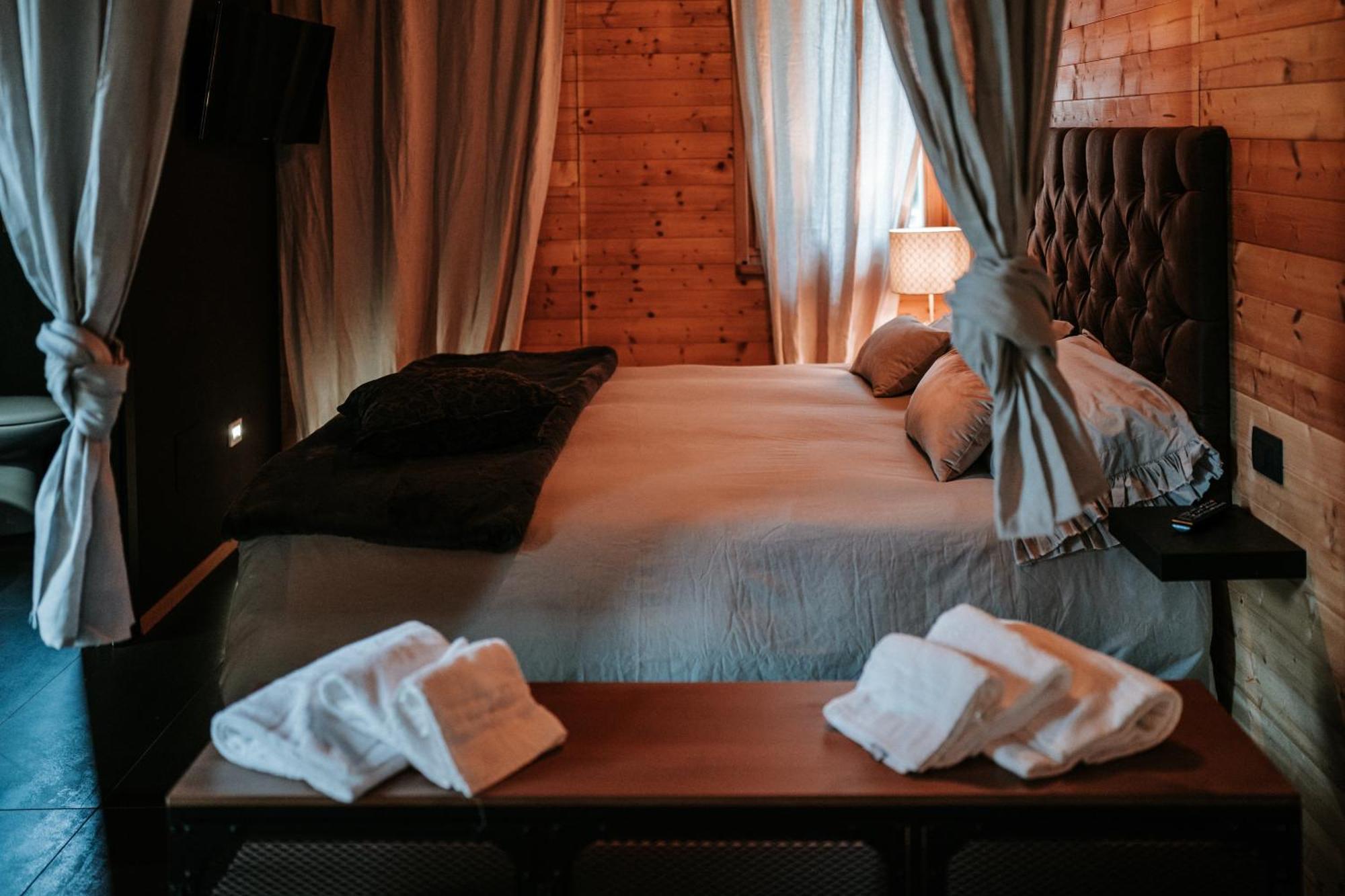 L'Anfora Country Club Bed & Breakfast Basciano Ngoại thất bức ảnh
